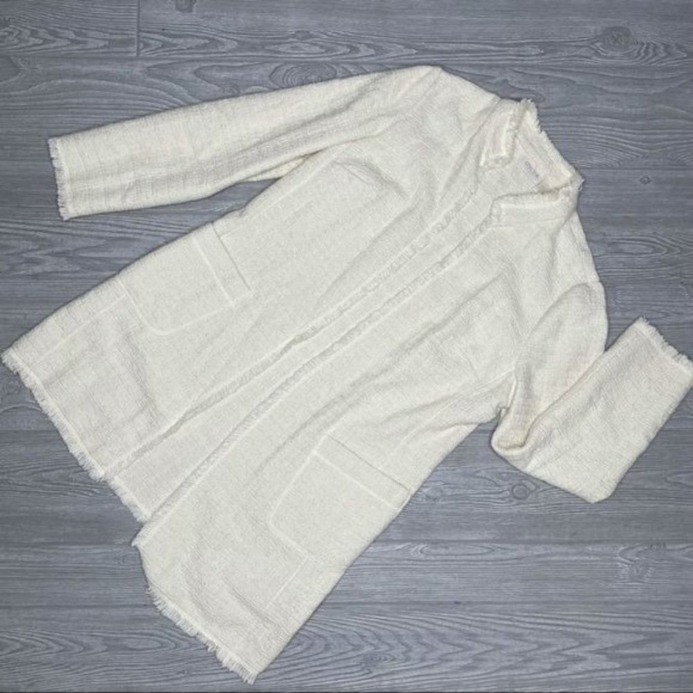 Chico’s cotton long white blazer jacket overcoat textured size 1 / medium